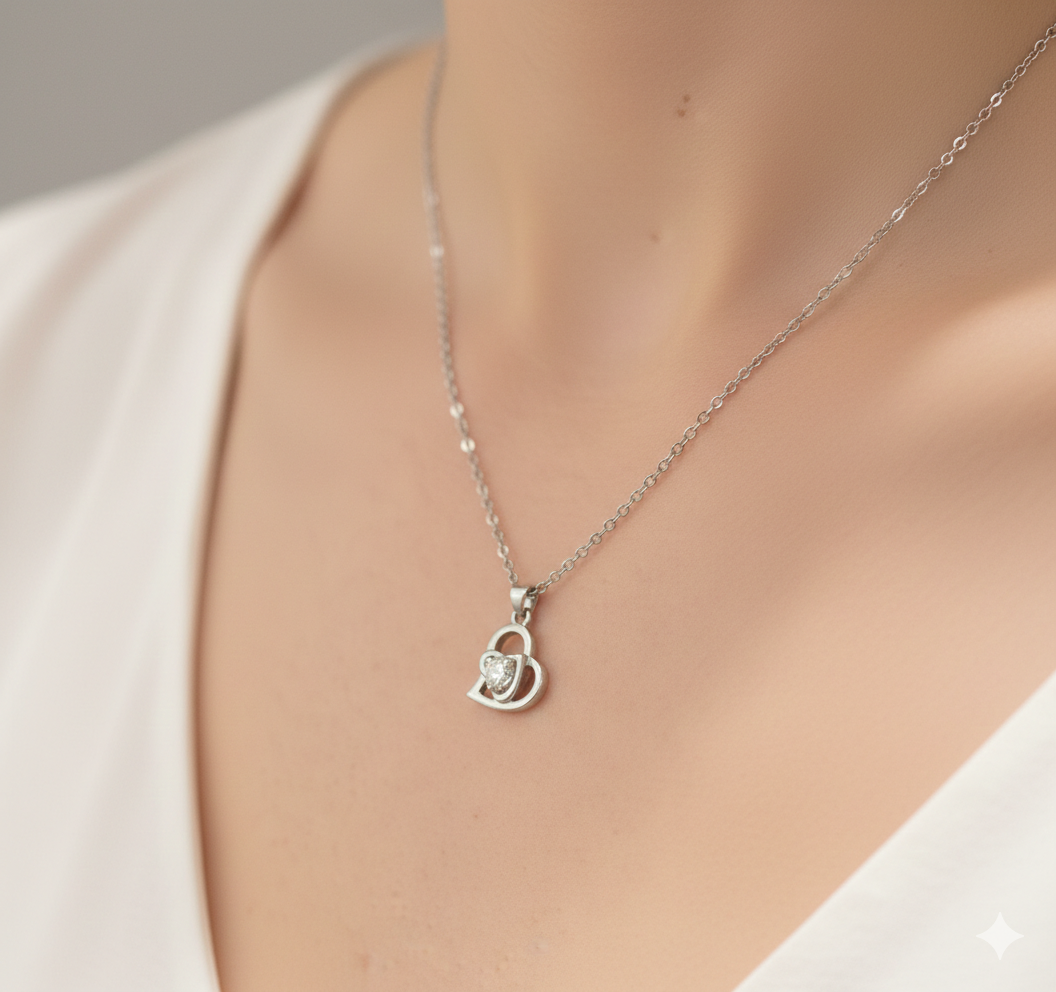 Set Cadou Trandafir & Colier Inimă.